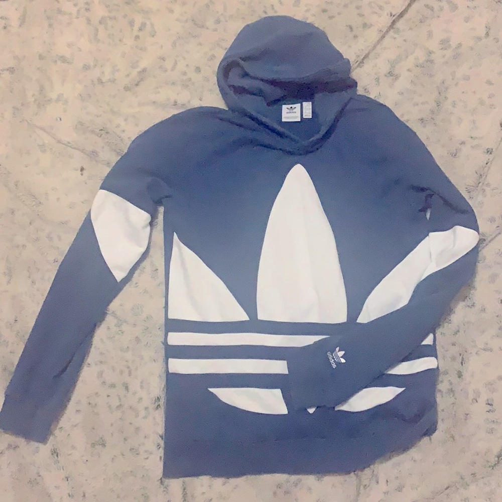 Adidas / Trefoil Hoodie / Athleisure / Girls / “The brand with the 3 stripes”